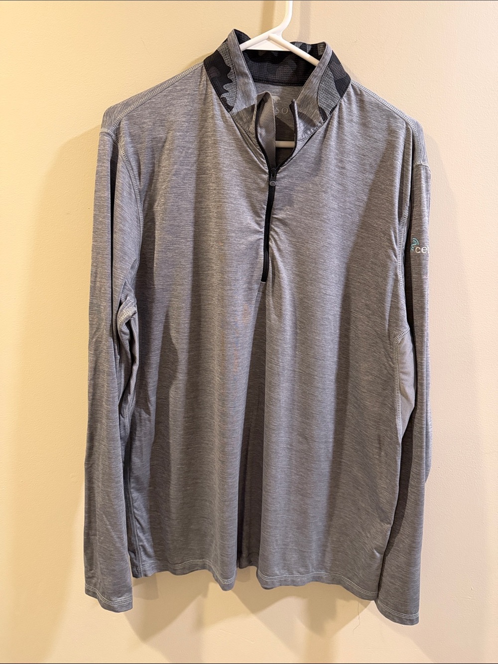Greyson Men's Light Heather Gray Long-Sleeve Quarter Zip Pullover